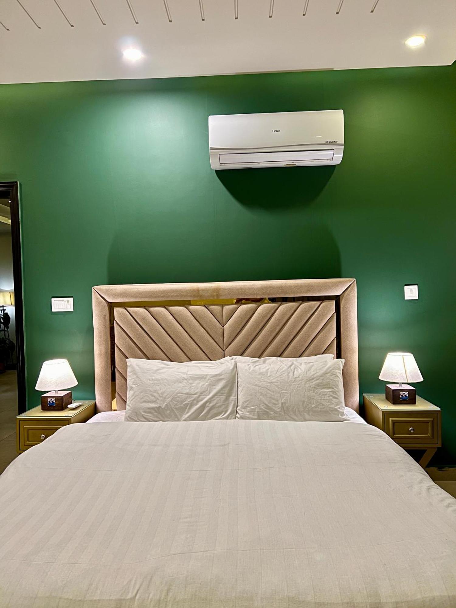 Serenity Corner 4 Bhk Islamabad Eksteriør bilde